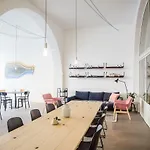Outsite Coliving Lisbon - Cais Do Sodre